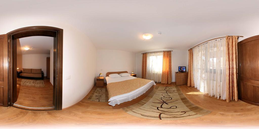 Pensiunea Elena Vistisoara Chambre photo